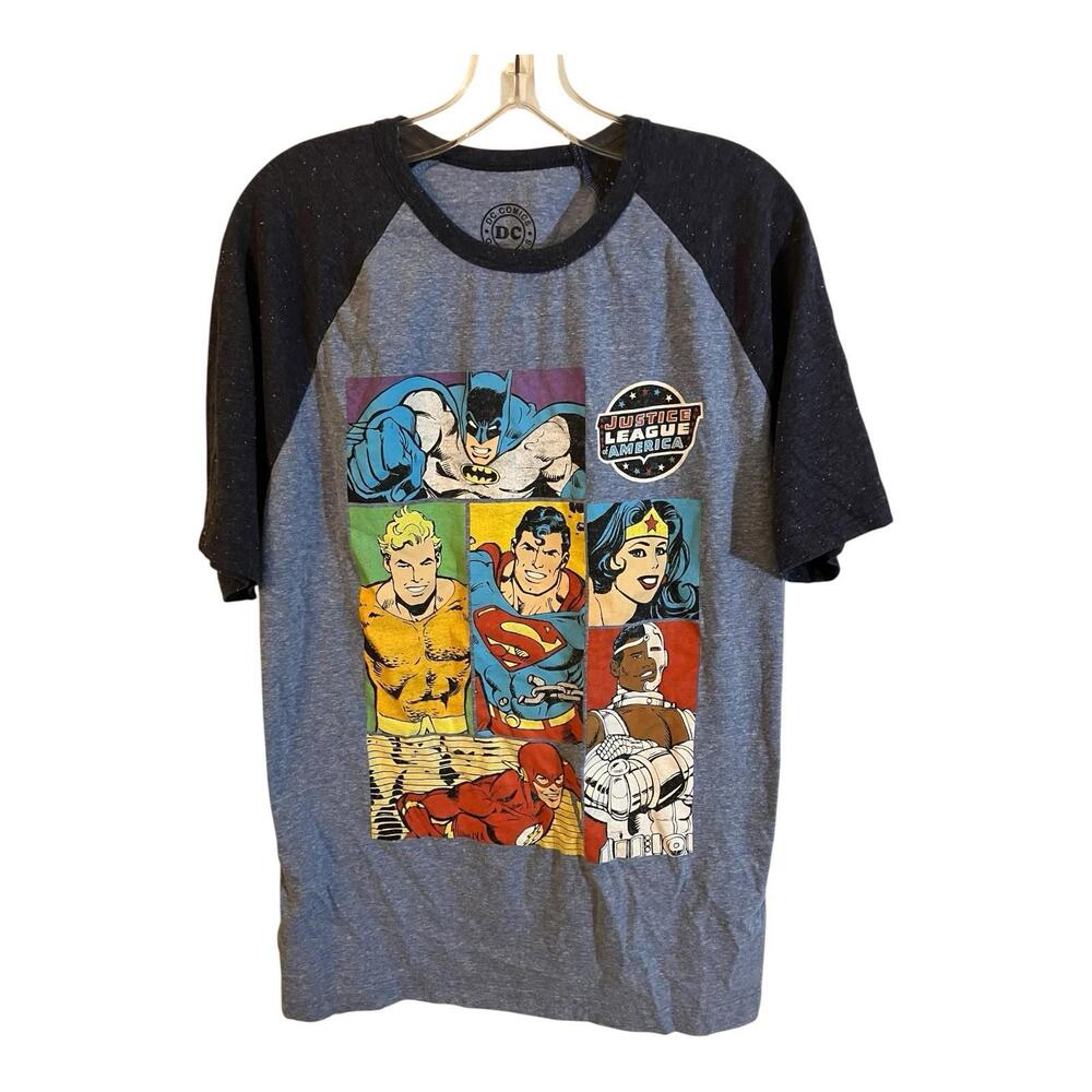 DC Comics T-shirt Unisex Size L Two Tone Blue Justice League‎ of America Graphic